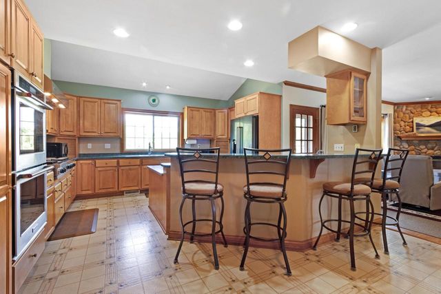 4705 301 AVENUE, Salem, WI 53168