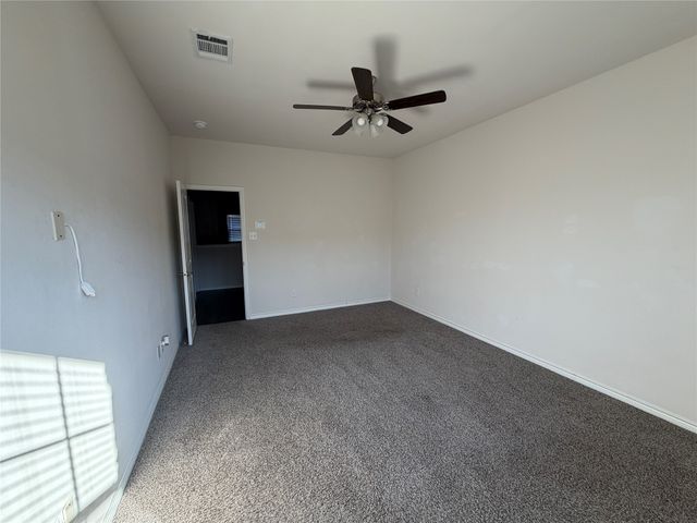 1924 Buffalo Hill Drive, Mesquite, TX 75149