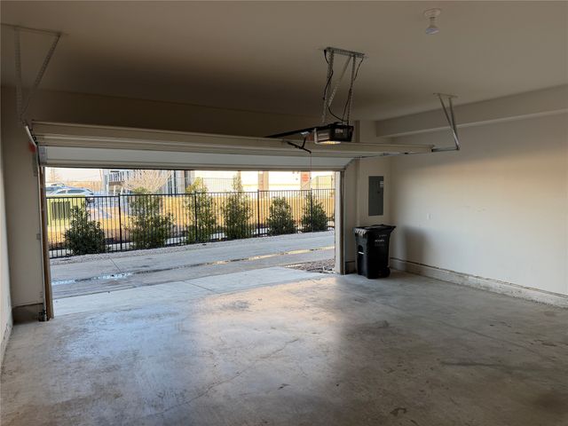 1924 Buffalo Hill Drive, Mesquite, TX 75149