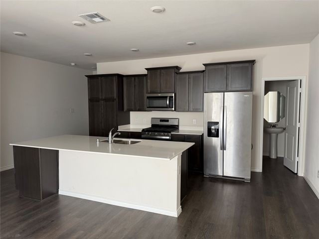 1924 Buffalo Hill Drive, Mesquite, TX 75149