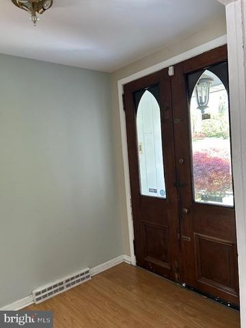4400 YATES RD, Bensalem, PA 19020