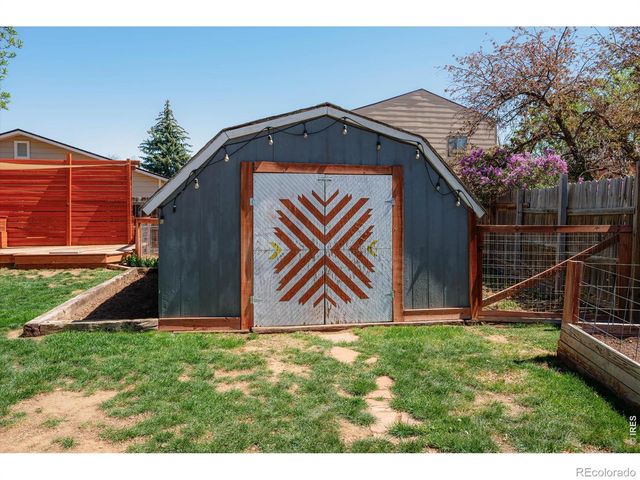 811 Table Mountain Court, Windsor, CO 80550