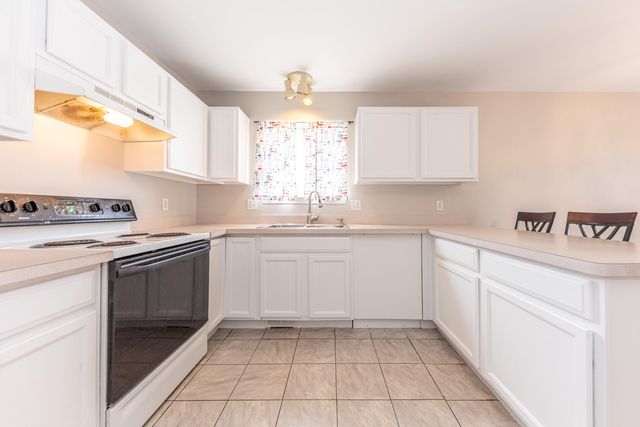 7422 Meadow Lane, Ypsilanti, MI 48197