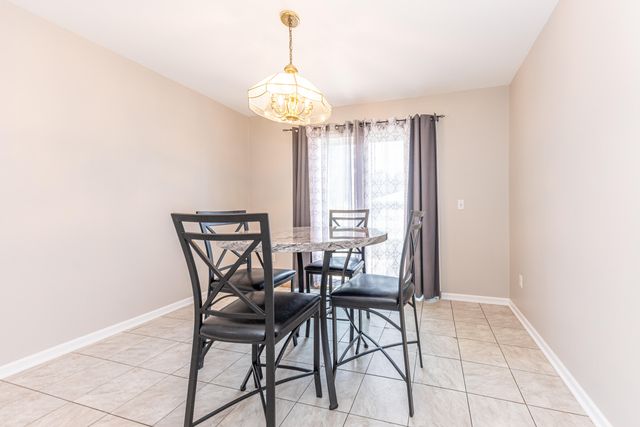 7422 Meadow Lane, Ypsilanti, MI 48197