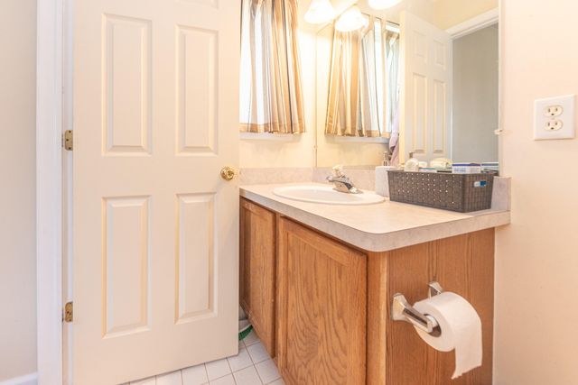 7422 Meadow Lane, Ypsilanti, MI 48197