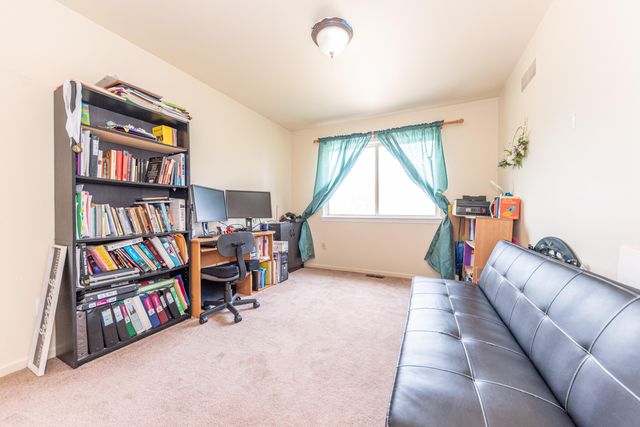 7422 Meadow Lane, Ypsilanti, MI 48197