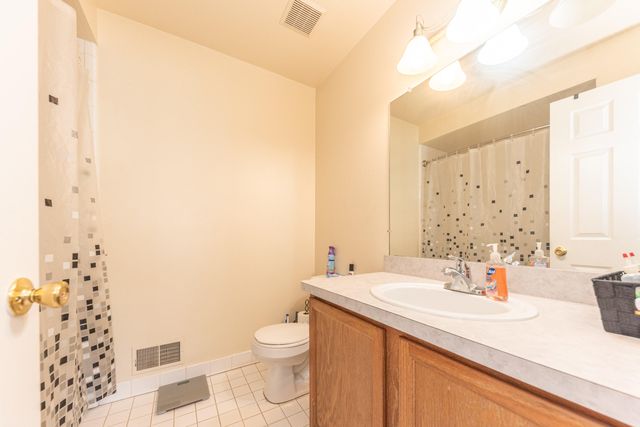 7422 Meadow Lane, Ypsilanti, MI 48197