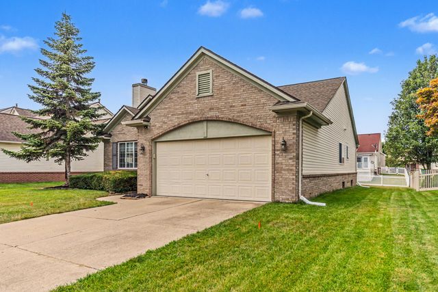 7422 Meadow Lane, Ypsilanti, MI 48197