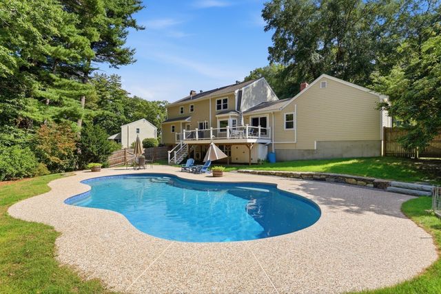 15 Silver Hill Rd, Acton, MA 01720