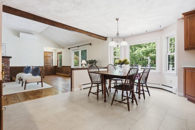 15 Silver Hill Rd, Acton, MA 01720