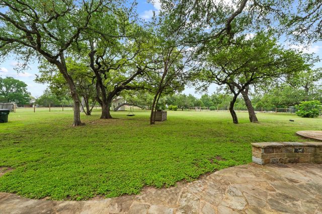 8105 Coyote RDG, Austin, TX 78737