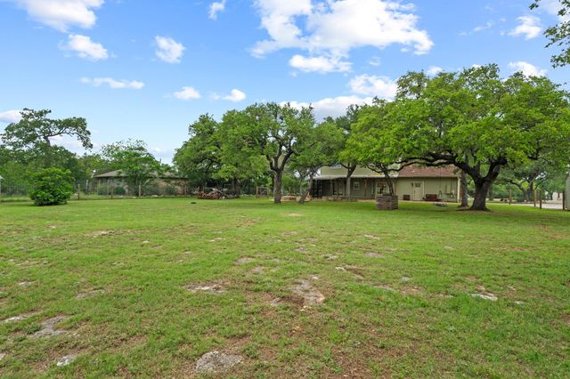 8105 Coyote RDG, Austin, TX 78737