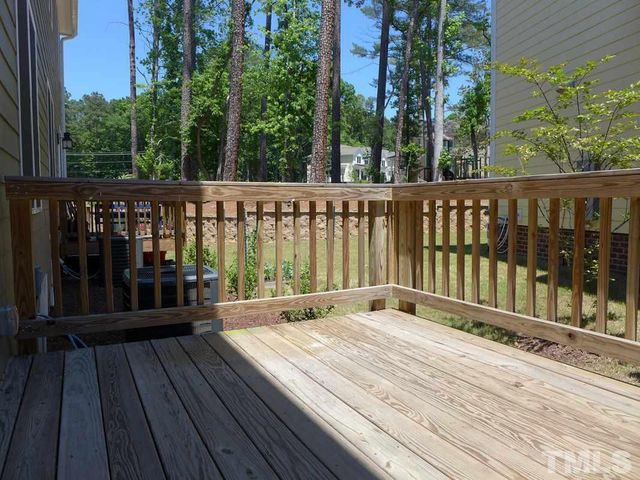 121 Bella Drive, Chapel Hill, NC 27516