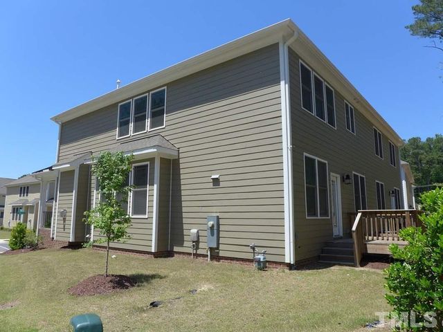 121 Bella Drive, Chapel Hill, NC 27516