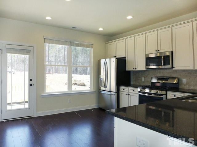 121 Bella Drive, Chapel Hill, NC 27516