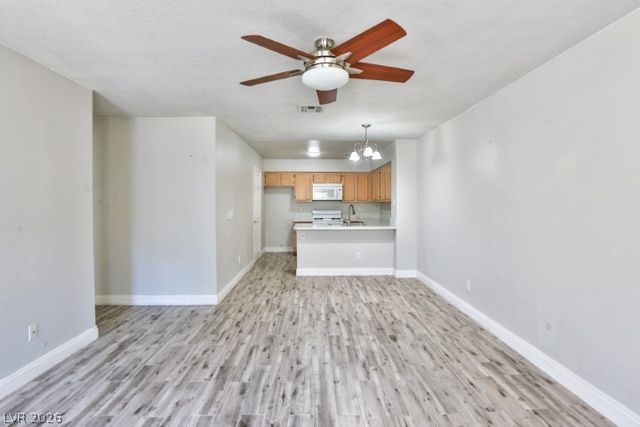 2136 Bavington Drive C, Las Vegas, NV 89108