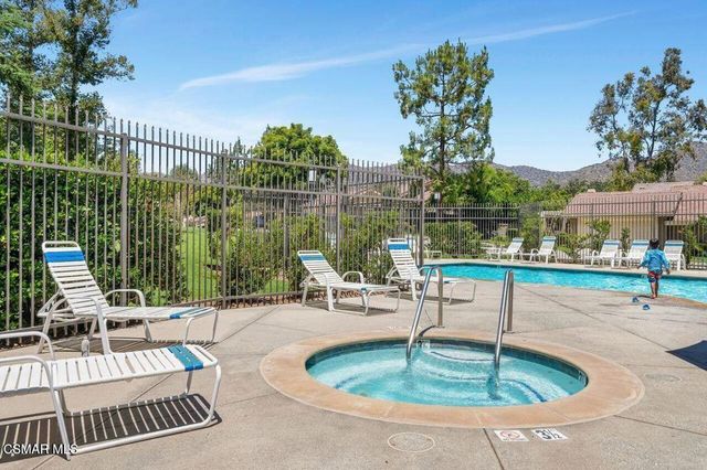 658 La Corona Court, Oak Park, CA 91377