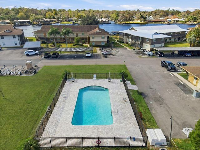1640 JUNO TRAIL 204C, Astor, FL 32102