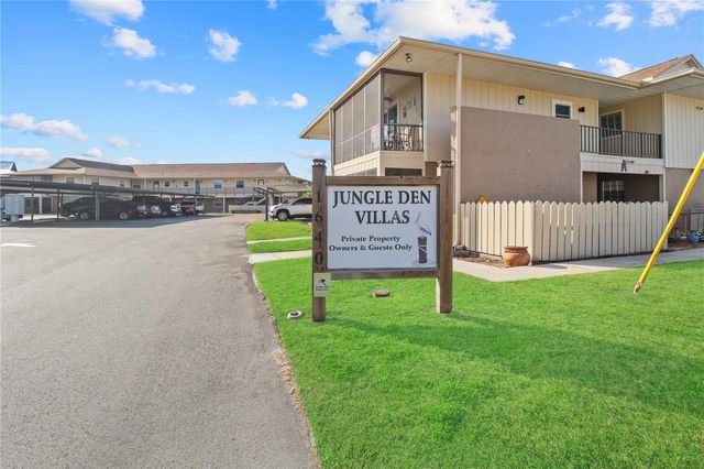 1640 JUNO TRAIL 204C, Astor, FL 32102