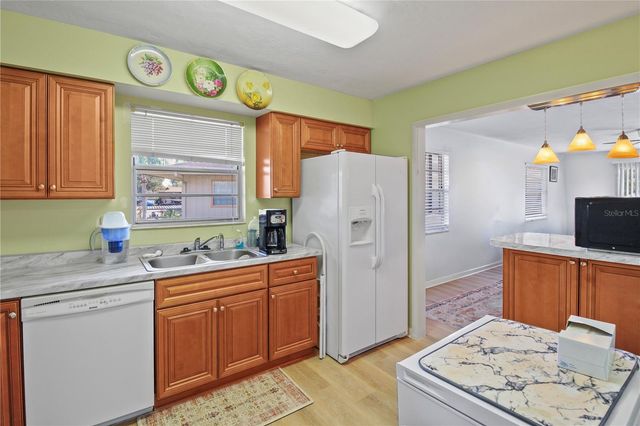 1640 JUNO TRAIL 204C, Astor, FL 32102