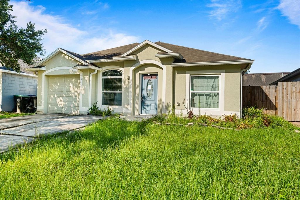 Image 2 of property listing at 7865 PINE FORK DRIVE, Orlando, FL 32822