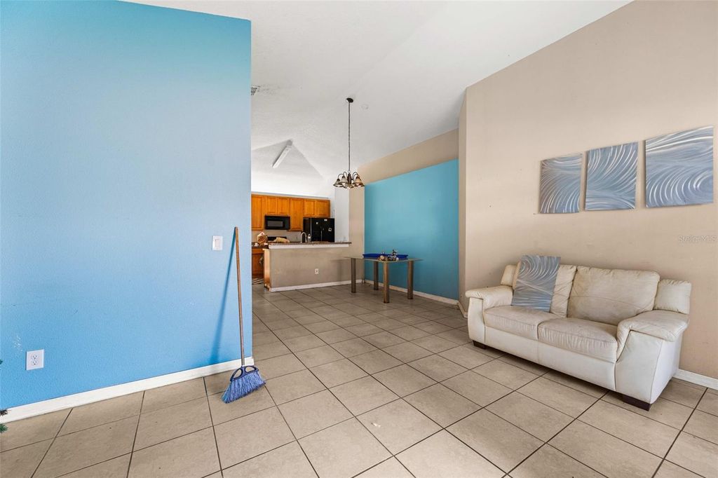 Image 16 of property listing at 7865 PINE FORK DRIVE, Orlando, FL 32822