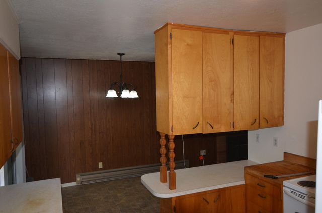 1112 NW Bellevue Place, Grants Pass, OR 97526