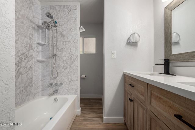 2050 W DUNLAP Avenue D42, Phoenix, AZ 85021