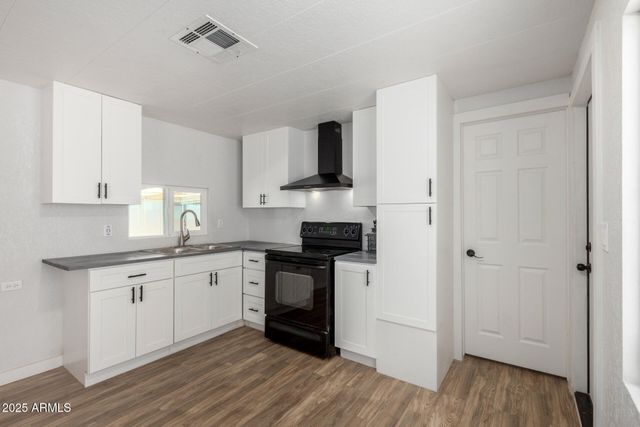 2050 W DUNLAP Avenue D42, Phoenix, AZ 85021