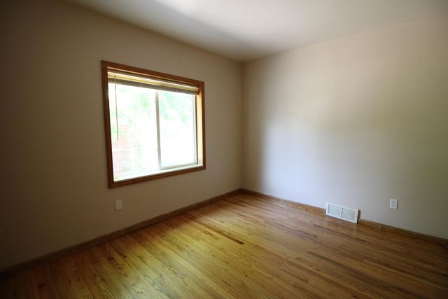 18243 Rosetta Avenue, Eastpointe, MI 48021