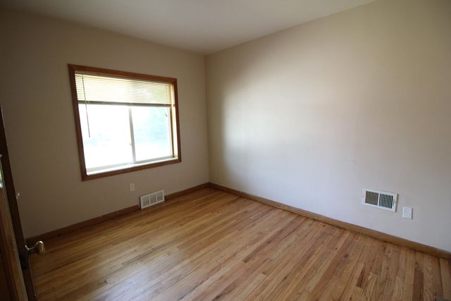 18243 Rosetta Avenue, Eastpointe, MI 48021