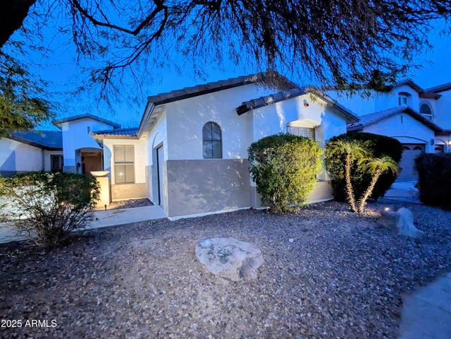 6016 W GAMBIT Trail, Phoenix, AZ 85083