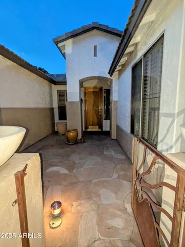 6016 W GAMBIT Trail, Phoenix, AZ 85083