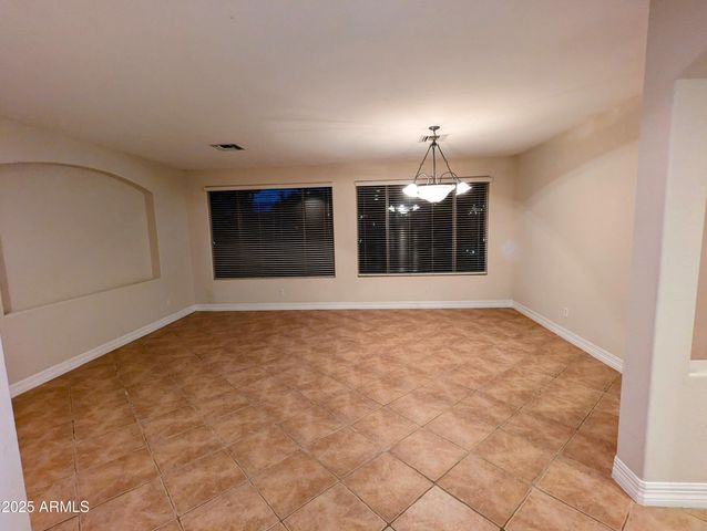 6016 W GAMBIT Trail, Phoenix, AZ 85083