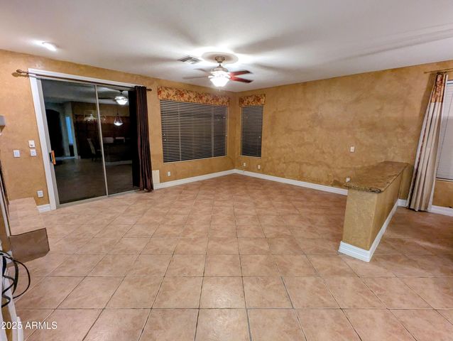 6016 W GAMBIT Trail, Phoenix, AZ 85083