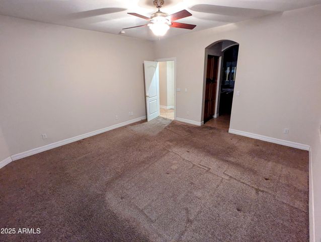 6016 W GAMBIT Trail, Phoenix, AZ 85083