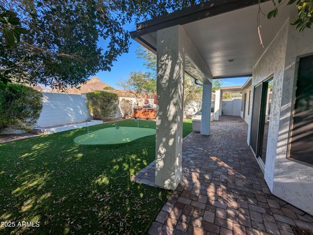 6016 W GAMBIT Trail, Phoenix, AZ 85083