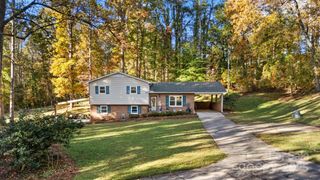1711 Mccombs Street, Newton, NC 28658