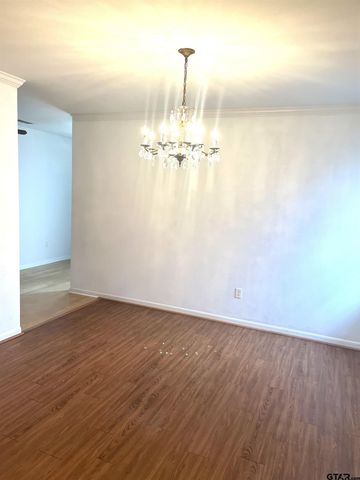 219 Powell, Tyler, TX 75703