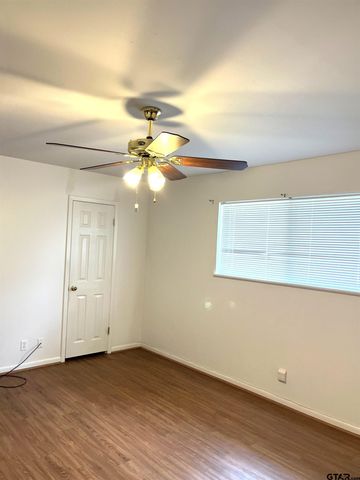 219 Powell, Tyler, TX 75703
