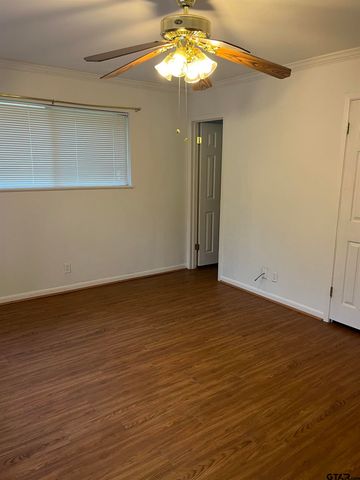 219 Powell, Tyler, TX 75703
