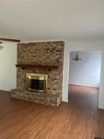 219 Powell, Tyler, TX 75703