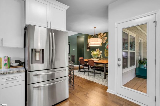 13 Pasadena Avenue, Greenville, SC 29605