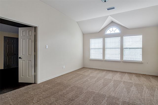 4808 King Harbor Court, Grand Prairie, TX 75052