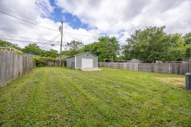 310 McArthur Dr, Madison, TN 37115