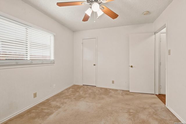 10411 Westfield Pl, San Antonio, TX 78240