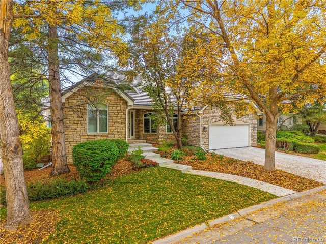 99 Blue Heron Ct, Greenwood Village, CO 80121