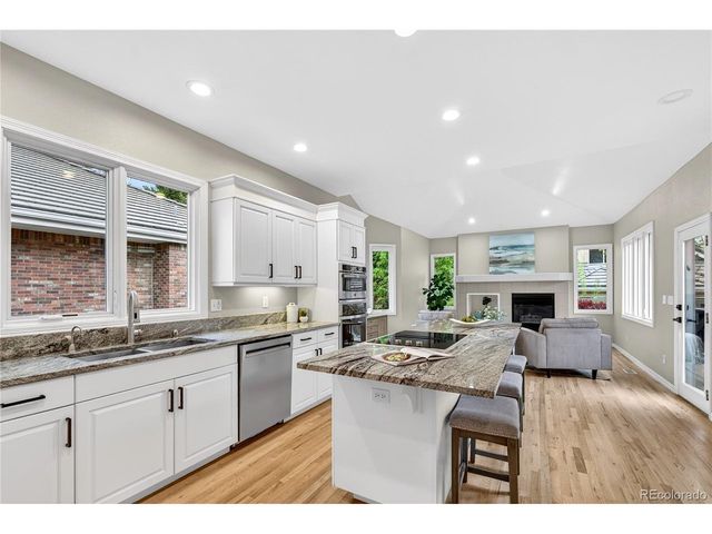 99 Blue Heron Ct, Greenwood Village, CO 80121