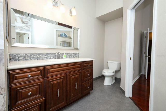 994 PIEDMONT OAKS DRIVE, Apopka, FL 32703