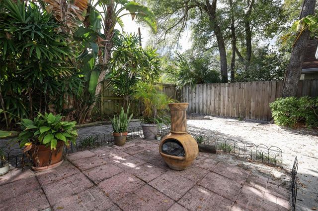 994 PIEDMONT OAKS DRIVE, Apopka, FL 32703